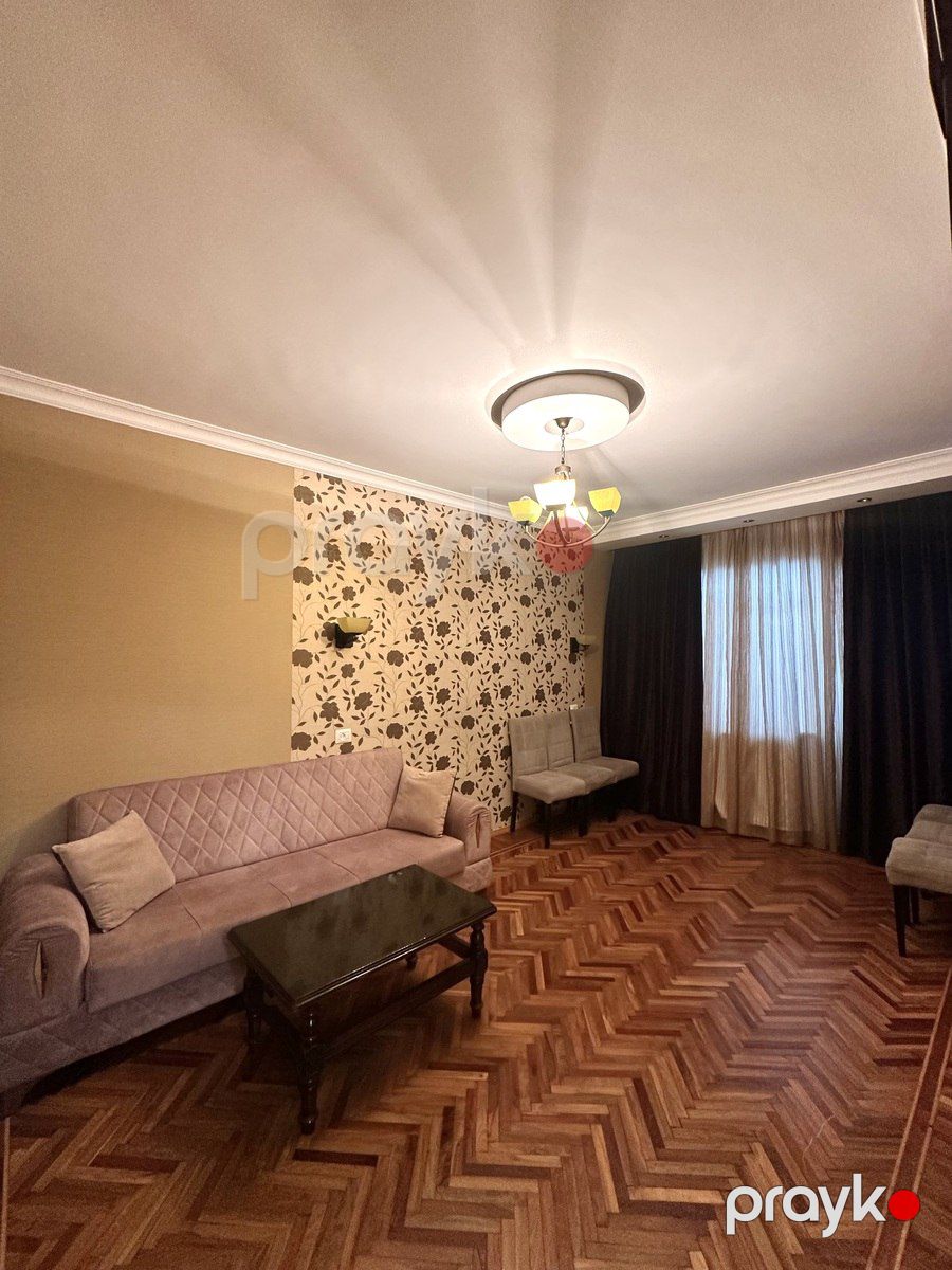 Satılır 4 otaqlı köhnə tikili 100 m² — Mənzil, Bakı (3)