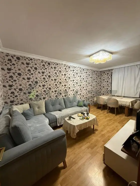 3 otaqlı mənzil Köhnə tikili Satılır, Qaraçuxur qəs., Suraxanı, Bakı — Bakı