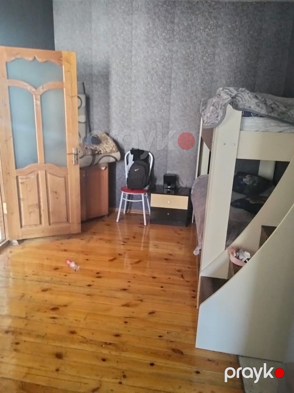 Ev Avtozavod qesebesinde yerlesir 2 sotun icinde 3 otaq 1 zal — Mənzil, Gəncə (2)