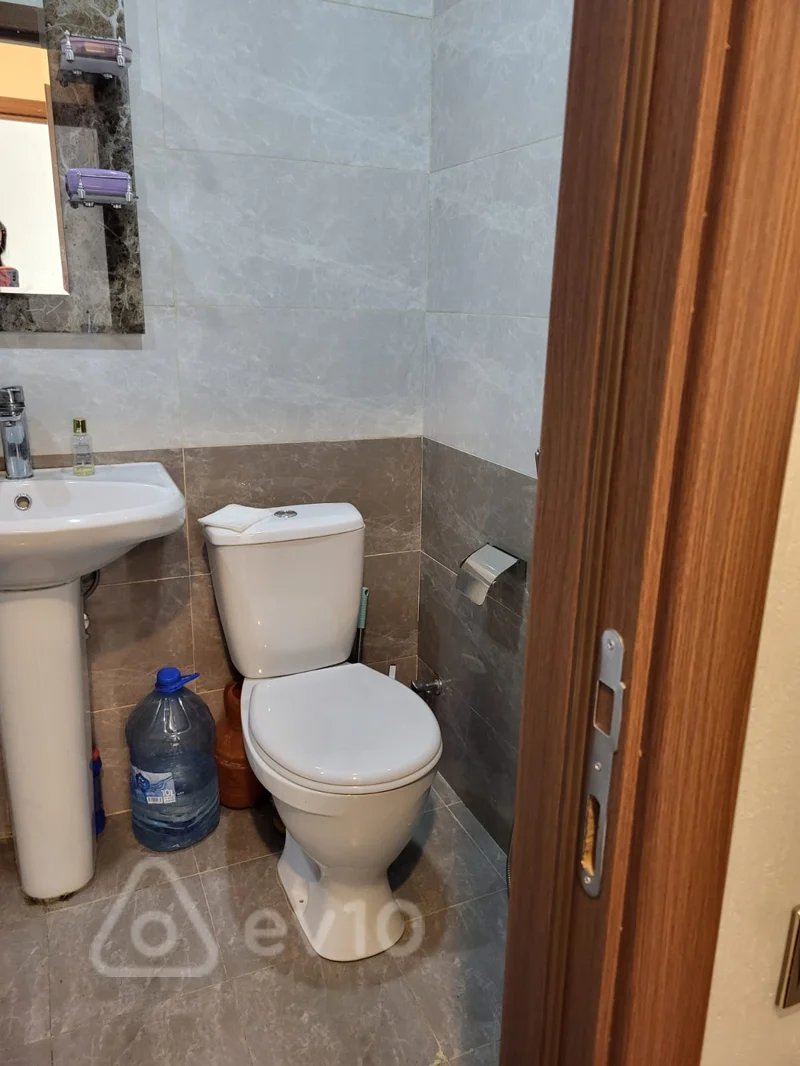 1 otaqlı mənzil, 40 m², silahli quvveler kucesi — kirayə — Mənzil, Bakı (7)