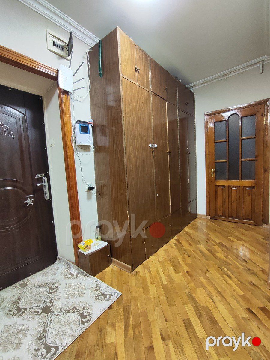 Satılır 4 otaqlı köhnə tikili 105 m² — Mənzil, Bakı (5)