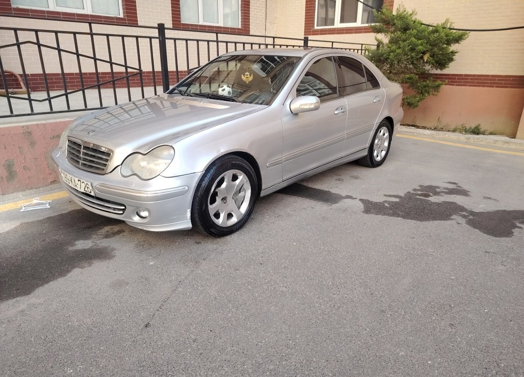 Mercedes C 240, 2005 il, 242000 km — Avtomobillər (2)
