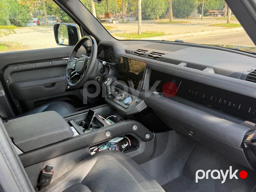 Land Rover Defender, 3.0 L, 2021 il, 89 650 km — Avtomobillər, Bakı (12)