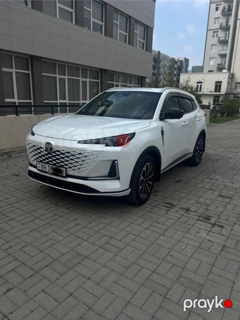 Changan CS 55 Plus, 1.5 L, 18.4 kWh, 2025 il, 5 000 km — Bakı