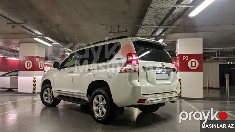 Toyota prado, 2014 il — Minik avtomobili icarəsi, Bakı (2)