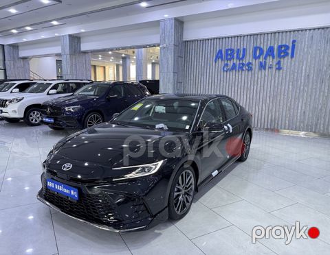 Toyota Camry, 2.0 L, 1 kWh, 2026 il, 1 700 km — Bakı