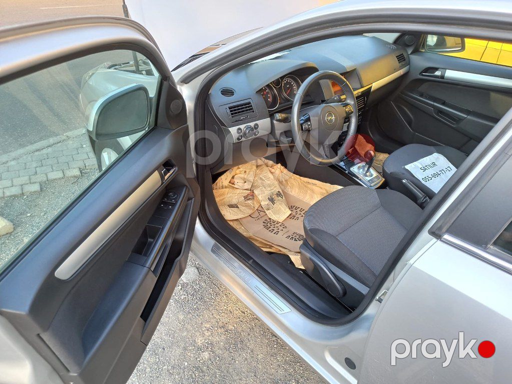 Opel Astra, 1.6 L, 2010 il, 135 000 km — Avtomobillər, Bakı (11)