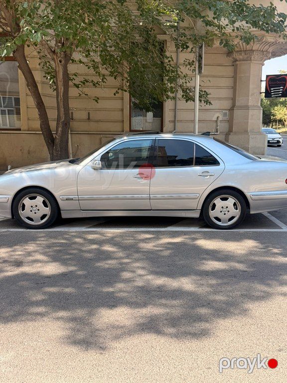 Mercedes E 320, 3.2 L, 2000 il, 324 000 km — Avtomobillər, Bakı (3)