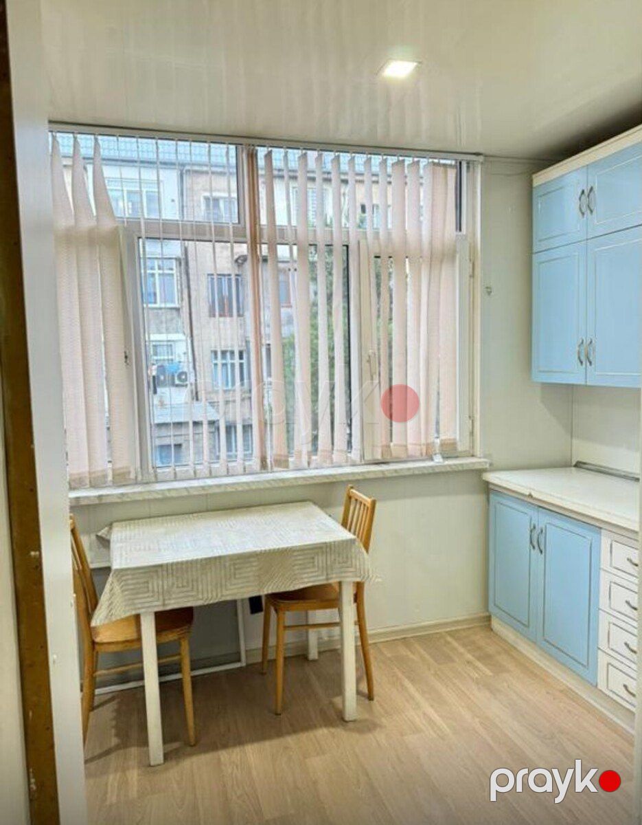 Satılır 3 otaqlı köhnə tikili 72 m² — Mənzil, Bakı (8)