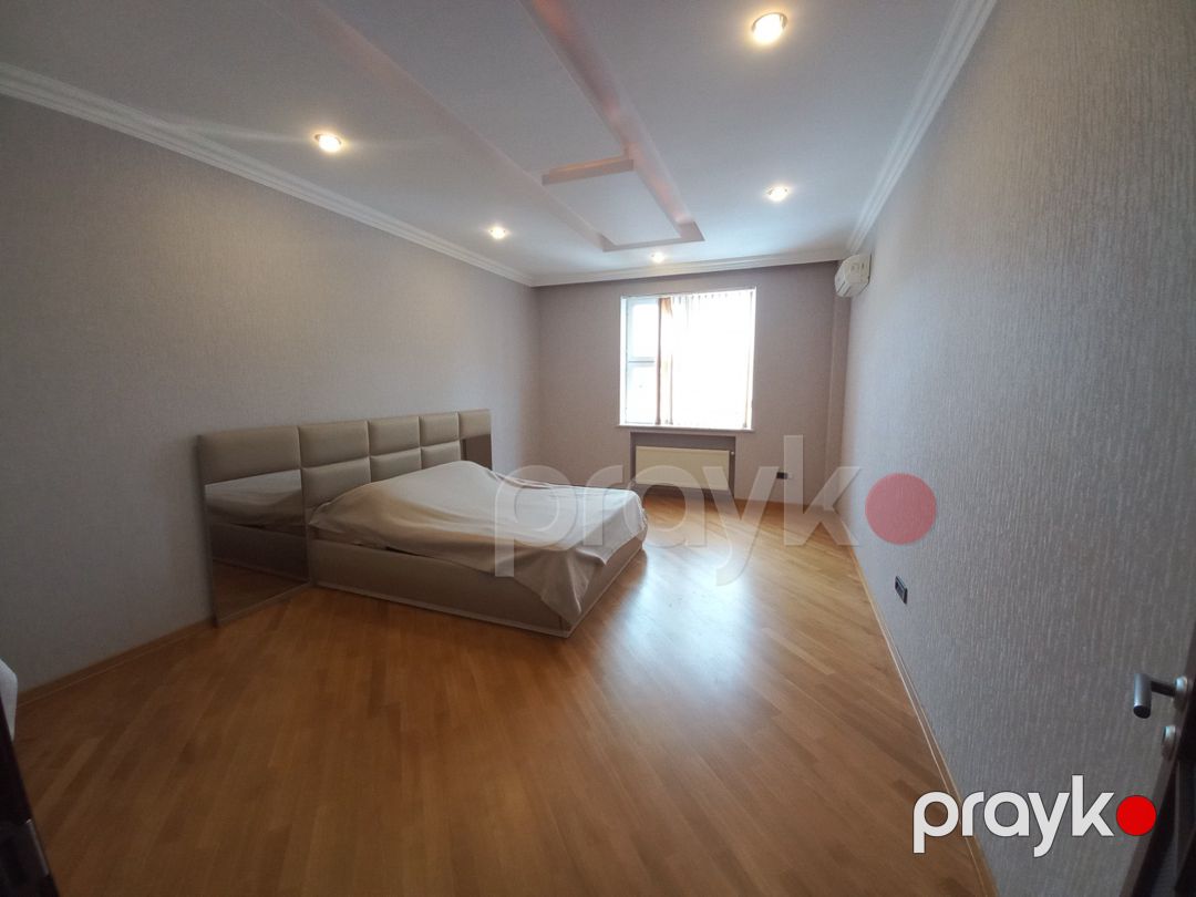 Satılır 4 otaqlı yeni tikili 216 m² — Mənzil, Bakı (6)
