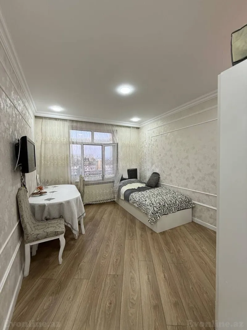 Satılır 3 otaqlı Mənzil Köhnə tikili 80 m² Bakı, Xətai r., Əhmədli m — Mənzil, Bakı (3)