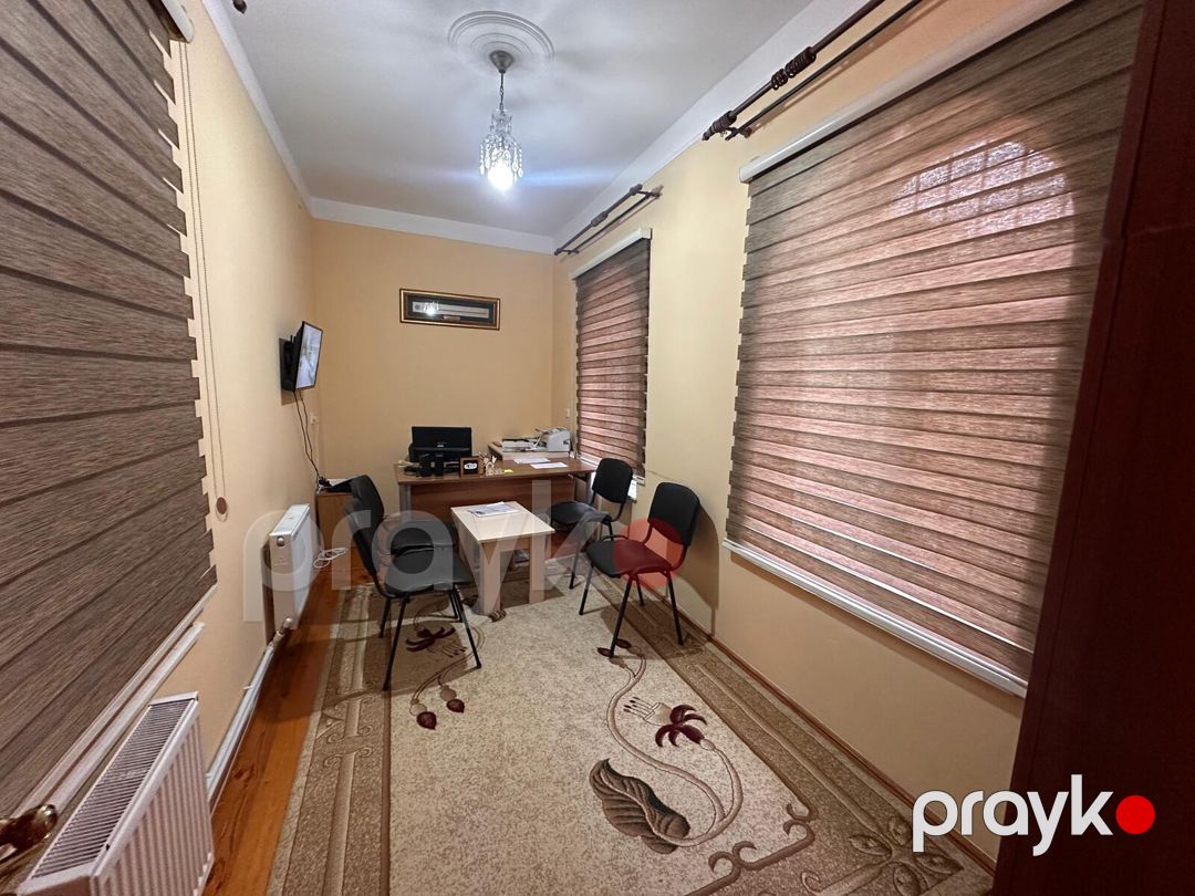 Villa, Badamdar qəs — Ev, villa, Bakı (9)