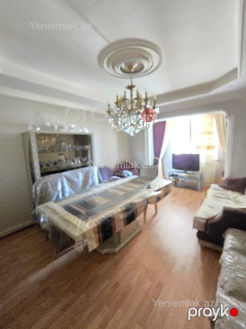 Satılır 3 otaqlı Bina evi menzil (Köhnə tikili), 75 m², 13-cü mikrorayon — Sumqayıt