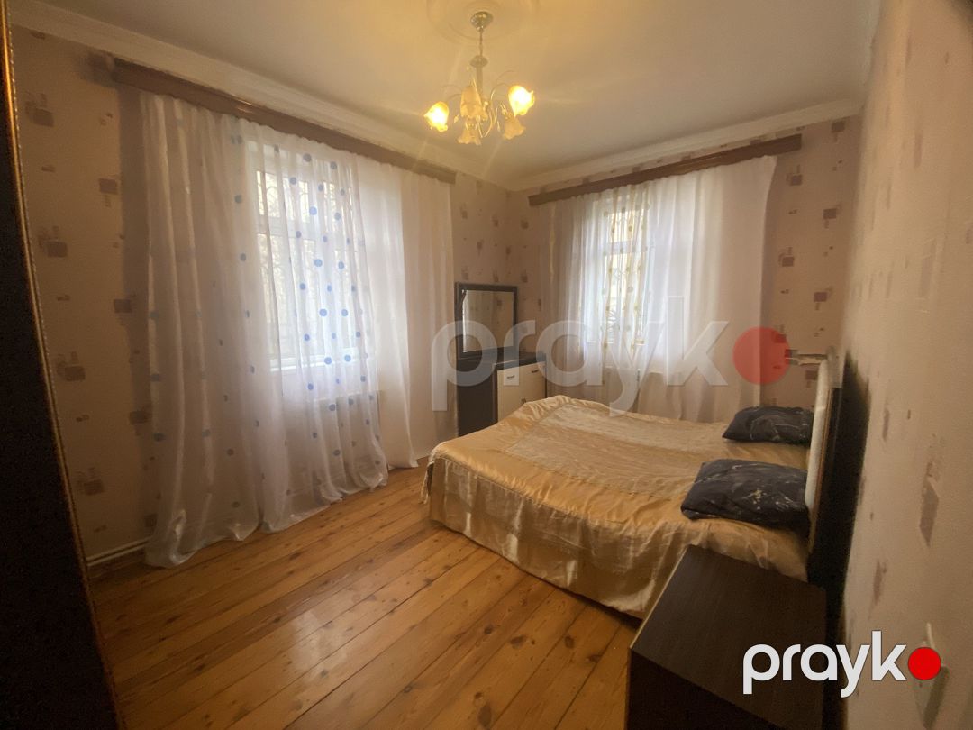Həyət evi, Bakıxanov qəs — Ev, villa, Bakı (10)