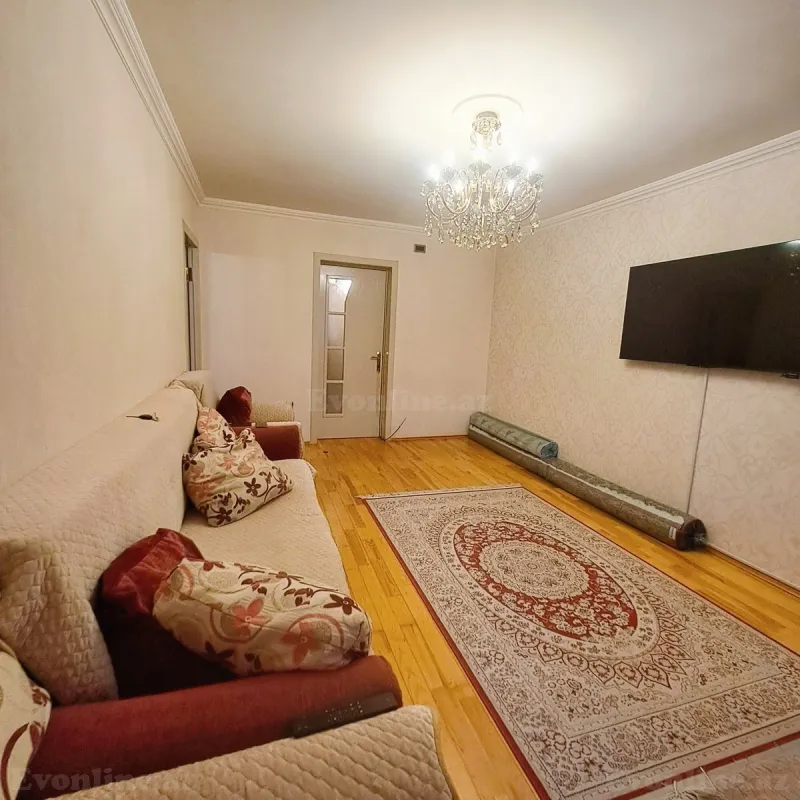 Satılır 3 otaqlı Mənzil Köhnə tikili 80 m² Bakı, Nizami r., Qara Qarayev m., 8-ci kilometr — Mənzil, Bakı (3)