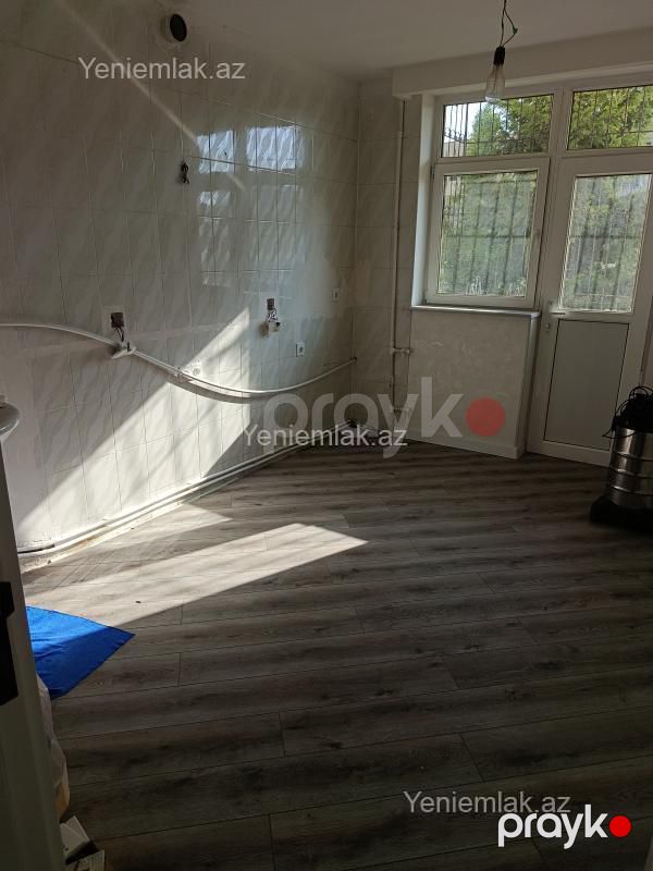 Satılır 4 otaqlı Bina evi menzil (Köhnə tikili), 80 m², Suraxanı rayonu — Mənzil, Bakı (5)