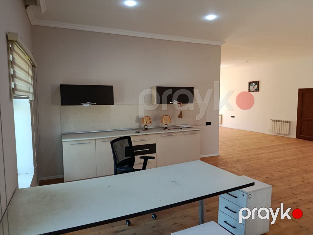 Satılır 5 otaqlı həyət evi/bağ evi 300 m² — Ev, villa, Bakı (7)
