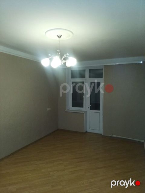 Bakı, Bakıxanov qəs., 2 otaqlı, Köhnə tikili, 65 kv. m — Bakı