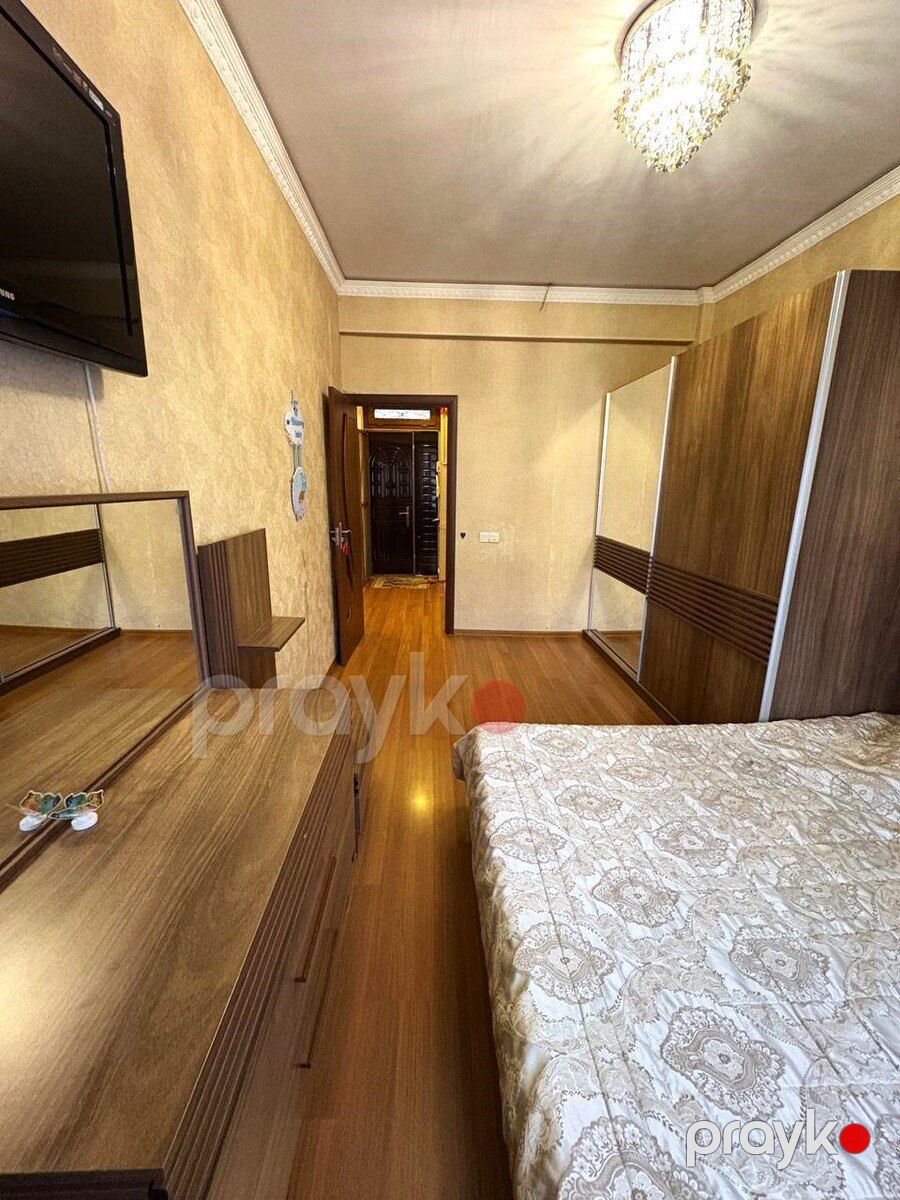 Satılır 2 otaqlı köhnə tikili 68 m² — Mənzil, Bakı (4)