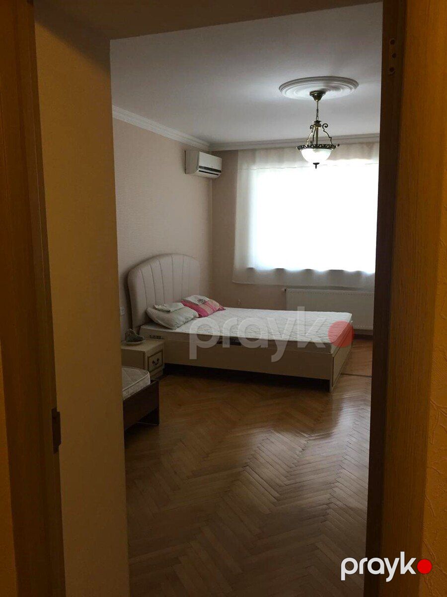 Satılır 2 otaqlı köhnə tikili 65 m² — Mənzil, Bakı (3)