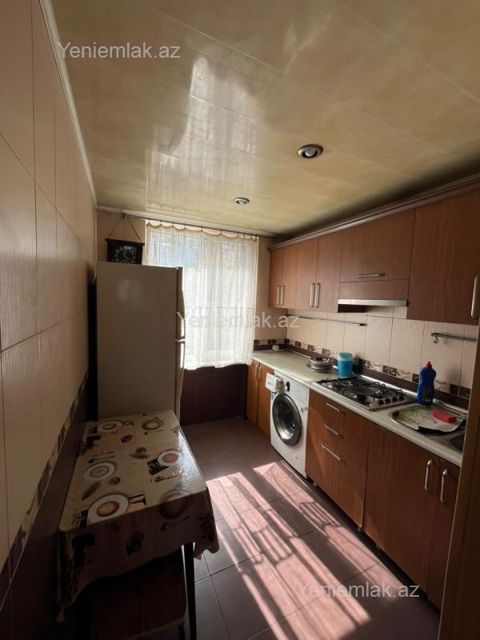 Kirayə 3 otaqlı Bina evi menzil (Köhnə tikili), 108 m², Yasamal rayonu — Bakı