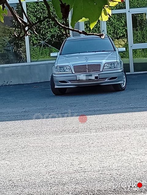 Mercedes C 200, 2.0 L, 1999 il, 463 000 km — Zaqatala
