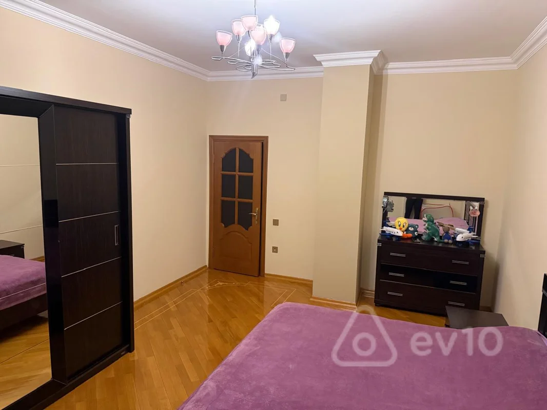 4 otaqlı mənzil, 212 m², Məmməd araz küçəsi — Mənzil, Bakı (6)