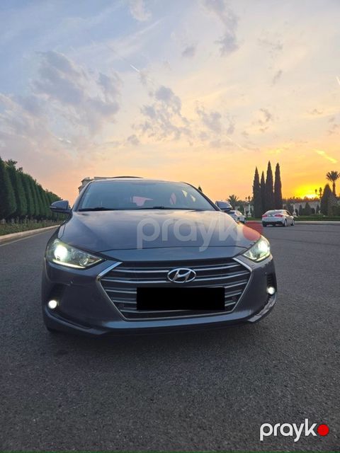 Hyundai Avante, 1.6 L, 2016 il, 180 000 km — Gəncə
