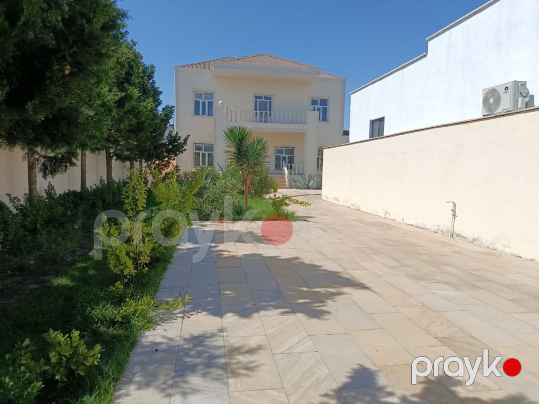 Satılır 5 otaqlı həyət evi/bağ evi 300 m² — Ev, villa, Bakı (9)