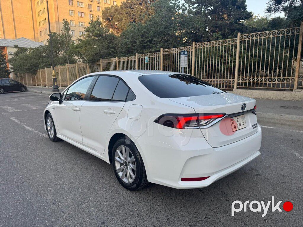 Toyota Corolla, 1.8 L, 0.85 kWh, 2024 il, 45 000 km — Avtomobillər, Bakı (6)