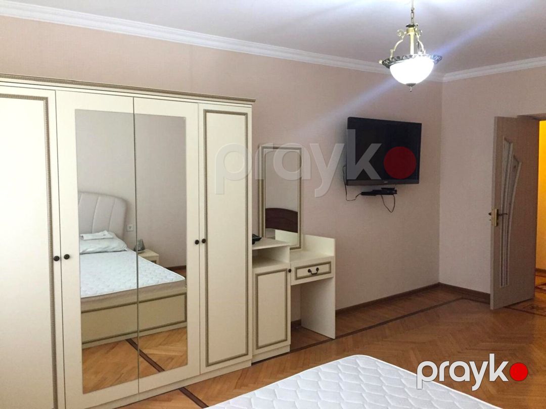 Satılır 2 otaqlı köhnə tikili 65 m² — Mənzil, Bakı (5)