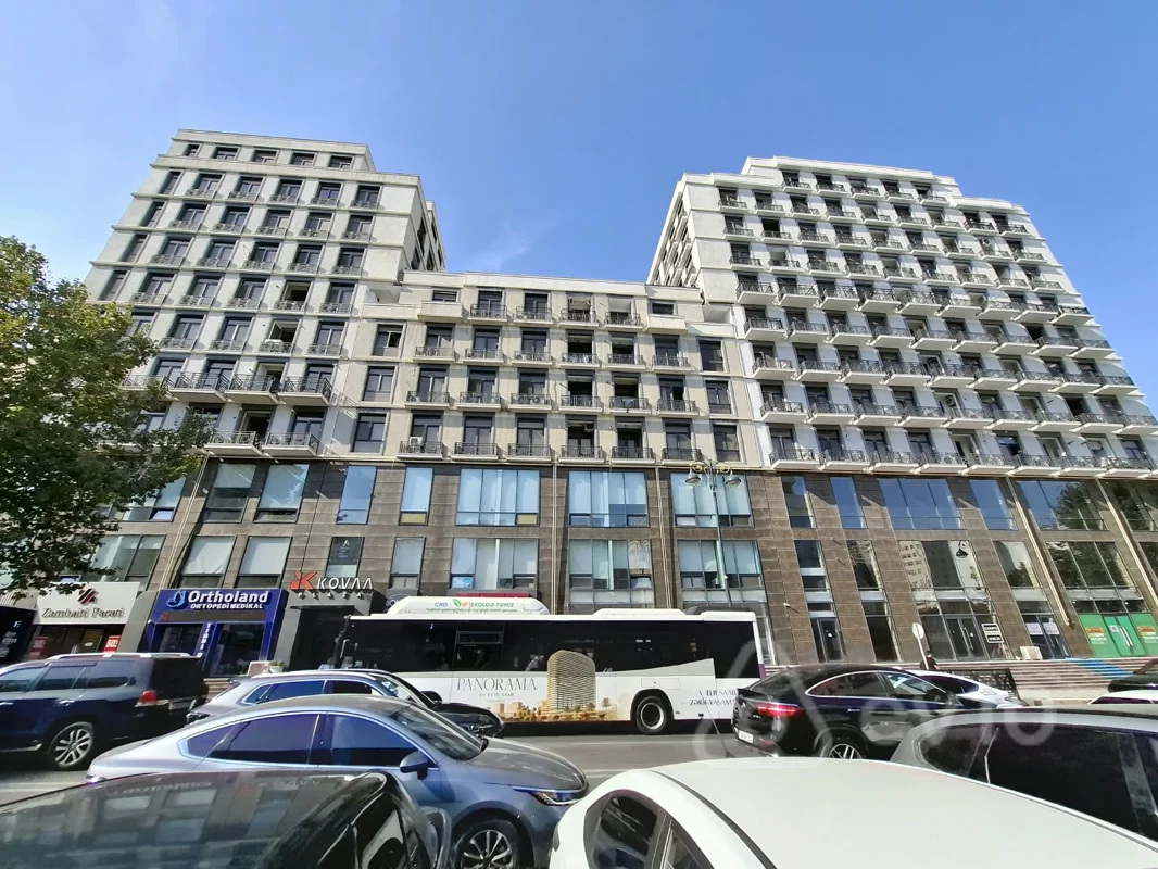 4 otaqlı mənzil, 150 m², Həsən Əliyev küçəsi — Bakı