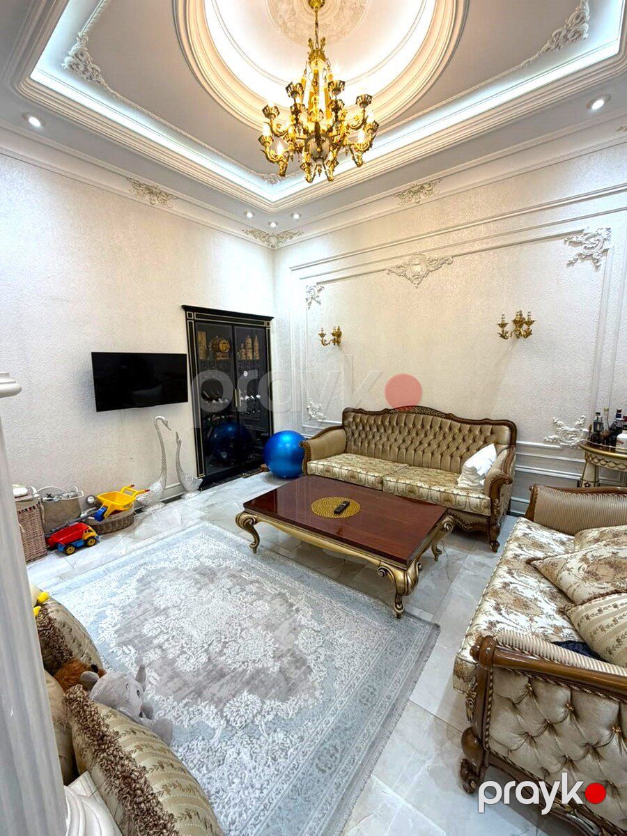 Satılır 4 otaqlı köhnə tikili 215 m² — Mənzil, Bakı (3)