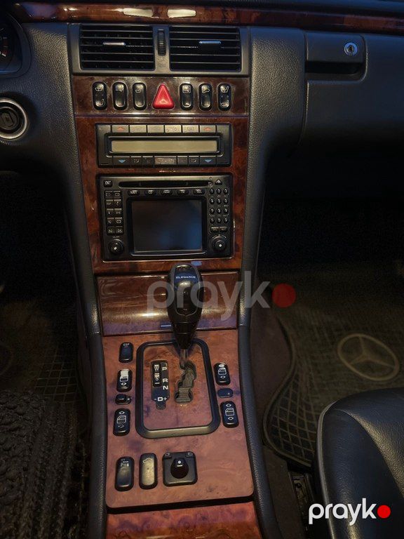 Mercedes E 320, 3.2 L, 2001 il, 410 000 km — Avtomobillər, Bakı (8)