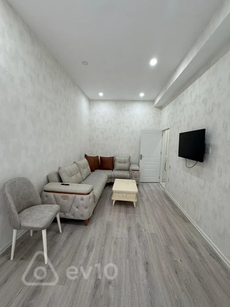 2 otaqlı mənzil, 70 m², Həsən oqlu — kirayə — Mənzil, Bakı (2)