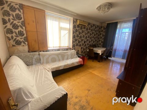 Satılır 2 otaqlı köhnə tikili 50 m² — Bakı