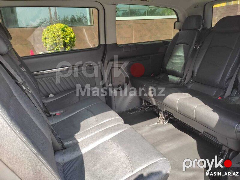 Mercedes Viano mikroavtobus, 2017 il — Minik avtomobili icarəsi, Bakı (9)