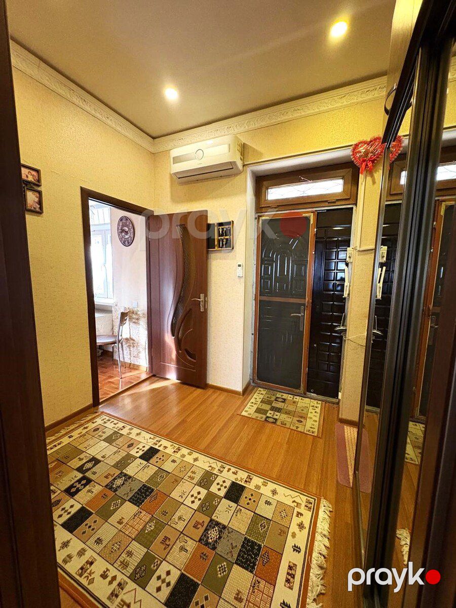 Satılır 2 otaqlı köhnə tikili 68 m² — Mənzil, Bakı (12)