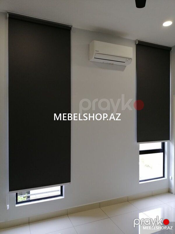 Stor jalüz pərdəler — Pəncərələr, qapılar, balkonlar, Bakı (2)