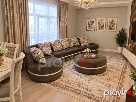 Kunc divan +pufiki Catdirlma quraşdirilma daxil Qiymet 300 azn — Mehdiabad