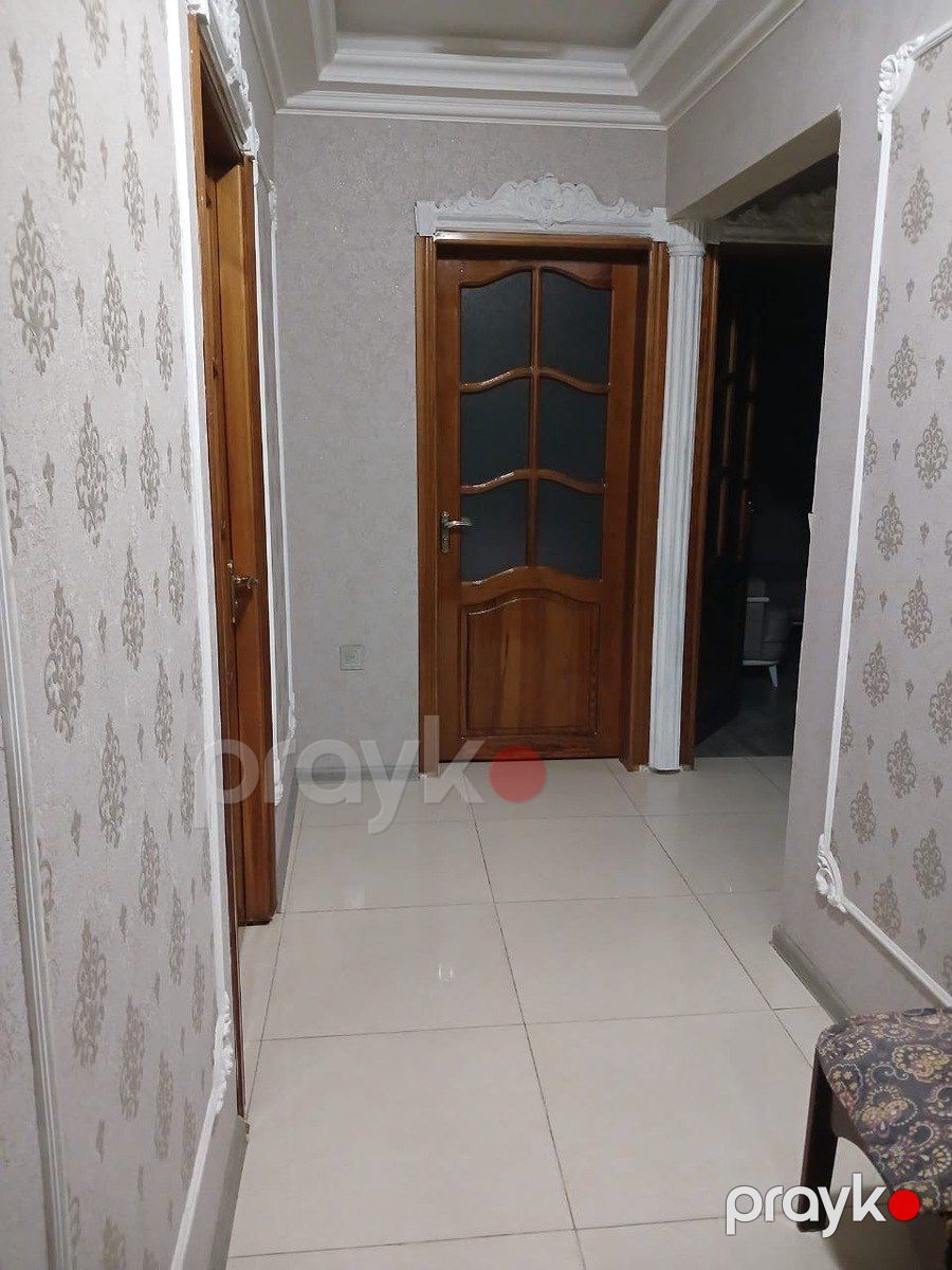 Satılır 4 otaqlı köhnə tikili 100 m² — Mənzil, Bakı (12)