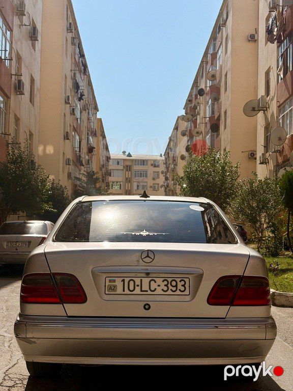 Mercedes E 200, 2.0 L, 2001 il, 297 000 km — Avtomobillər, Bakı (2)