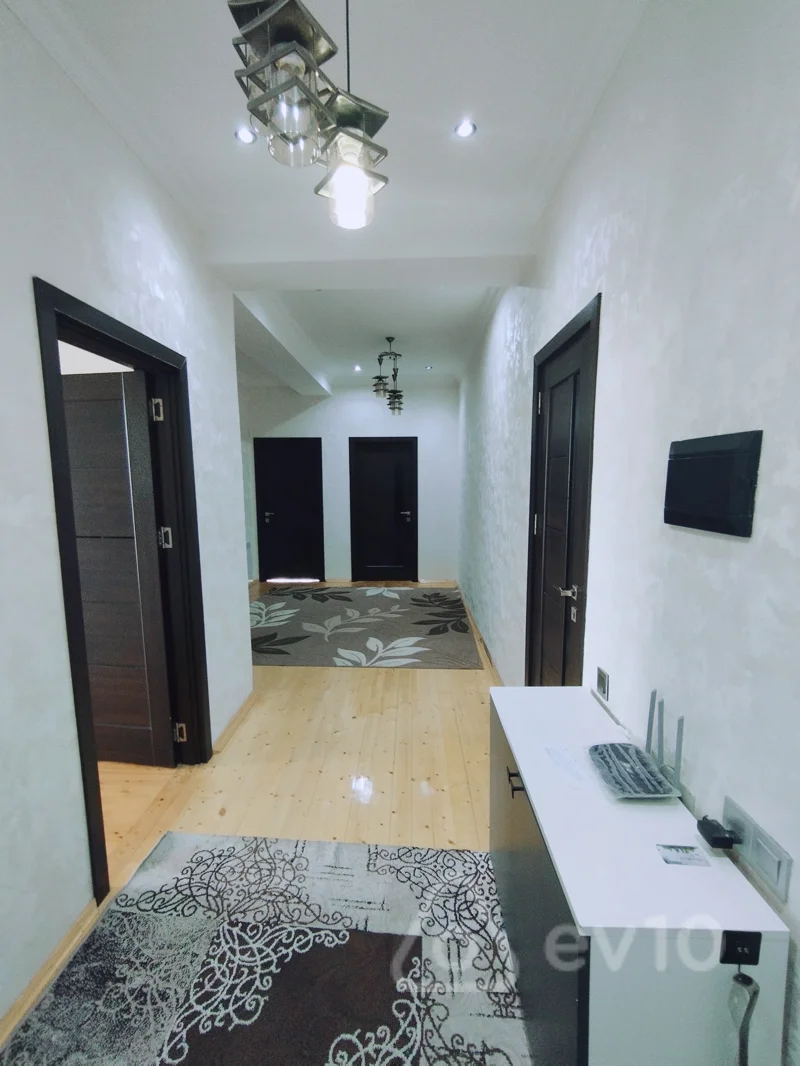 3 otaqlı mənzil, 107 m², Qara Qarayev m/s — Mənzil, Bakı (2)
