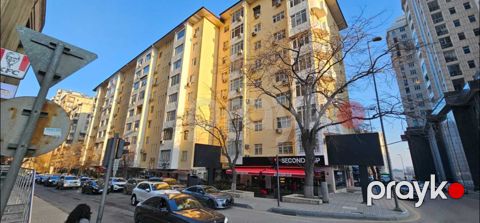 İcarəyə verilir 3 otaqlı köhnə tikili 100 m² — Bakı