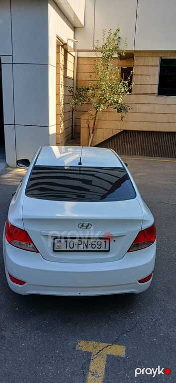 Hyundai Accent, 1.4 L, 2013 il, 373 000 km — Avtomobillər, Bakı (2)