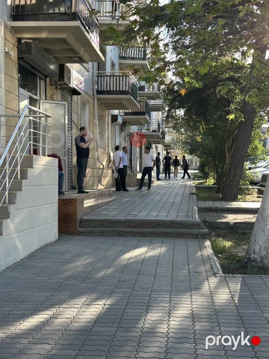 Bismillah Gəncə şəhəri köhnə Yevlax Avtovağzalı Al dönər və Sultan — Ofis, Gəncə (2)