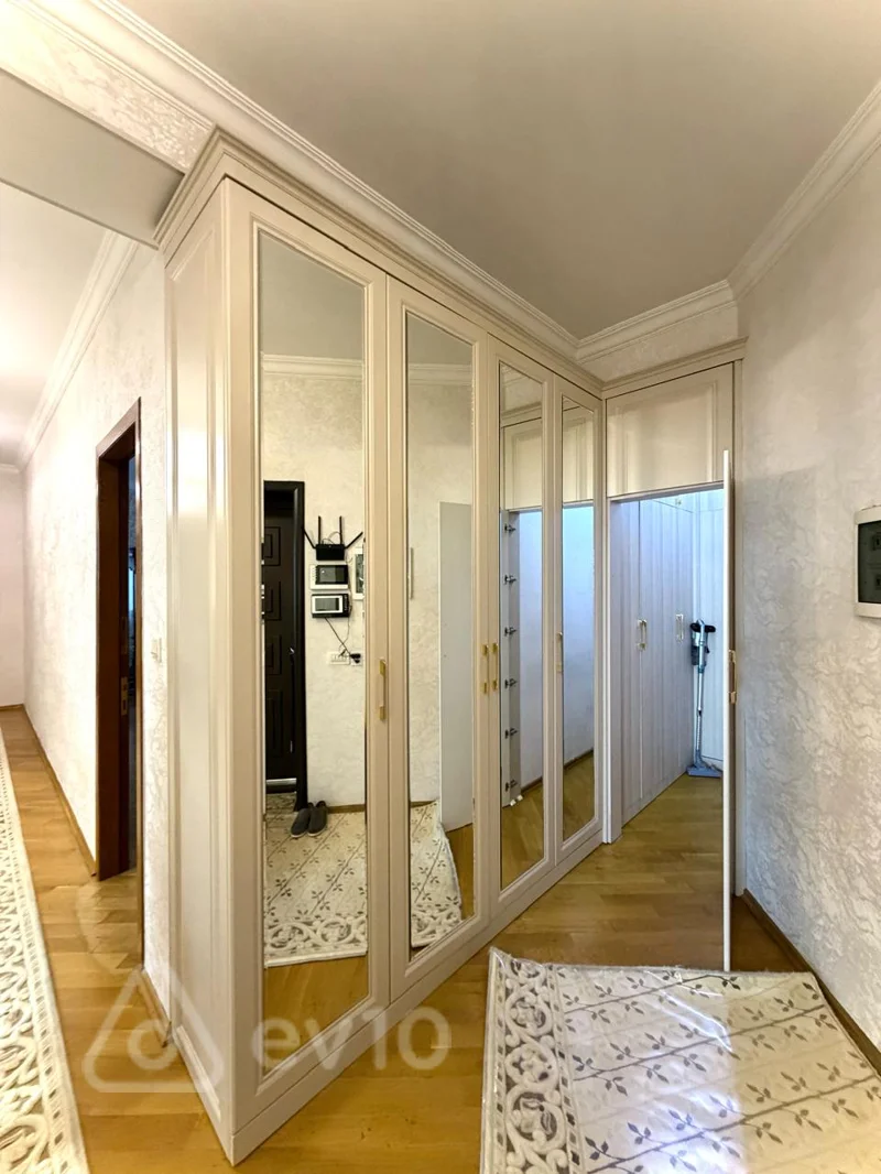4 otaqlı mənzil, 220 m², Ceyhun Hacıbəyli — Mənzil, Bakı (10)