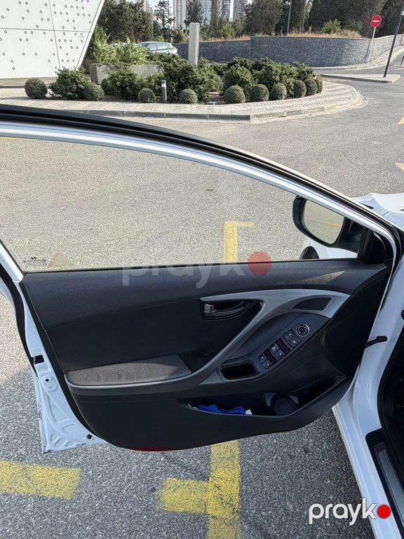 Hyundai Elantra, 1.6 L, 2013 il, 136 850 km — Avtomobillər, Bakı (9)