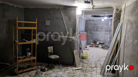 Obyekt üçün yarımçıq təmirli zirzəmi/yeraltı sahə Elmlər m.əsas girişi — Bakı
