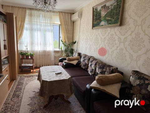 Satılır 3 otaqlı köhnə tikili 80 m² — Bakı
